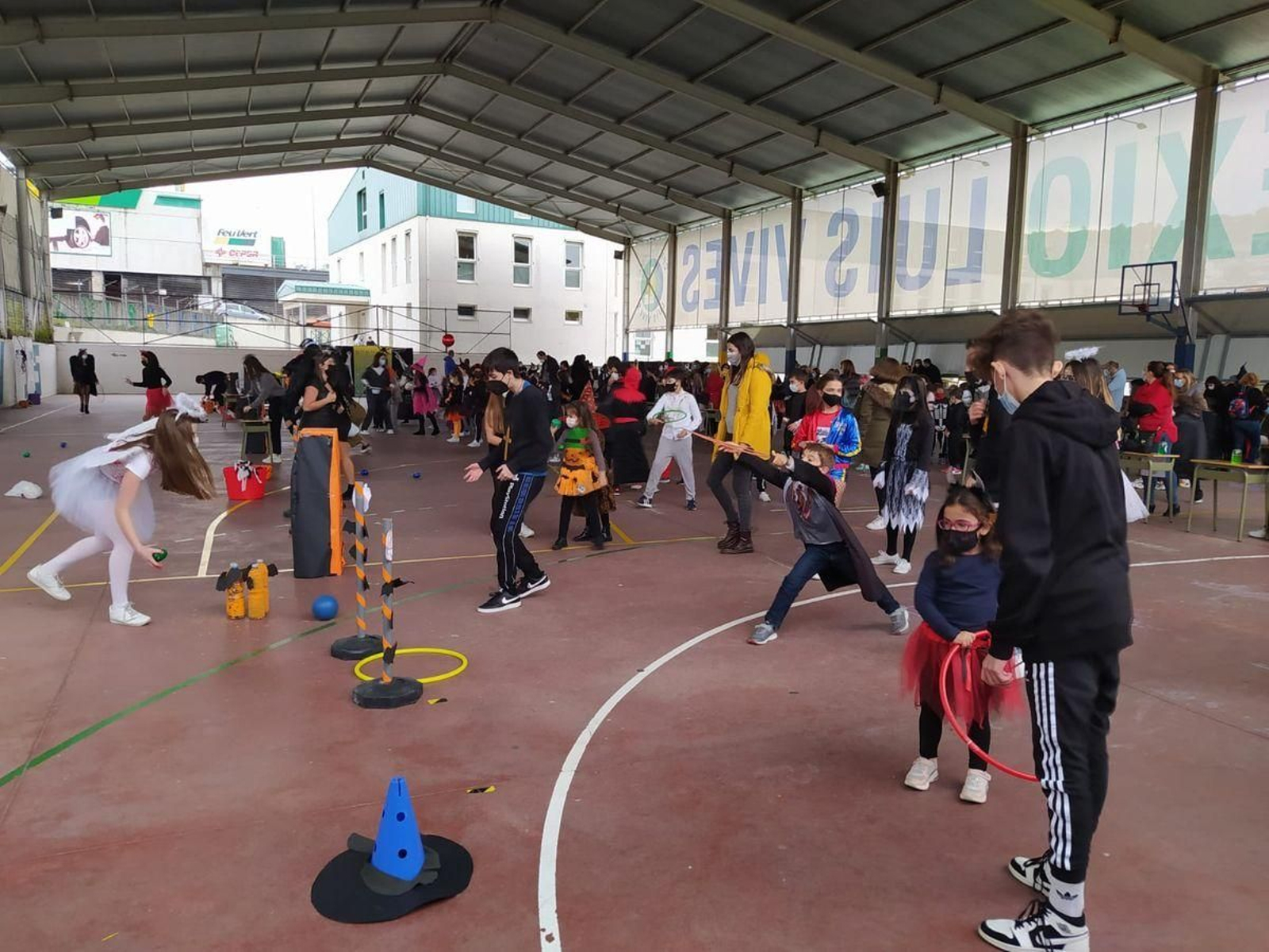 Luis Vives. Moreas de xogos para pasalo ben respectando as medidas que nos impón a covid.