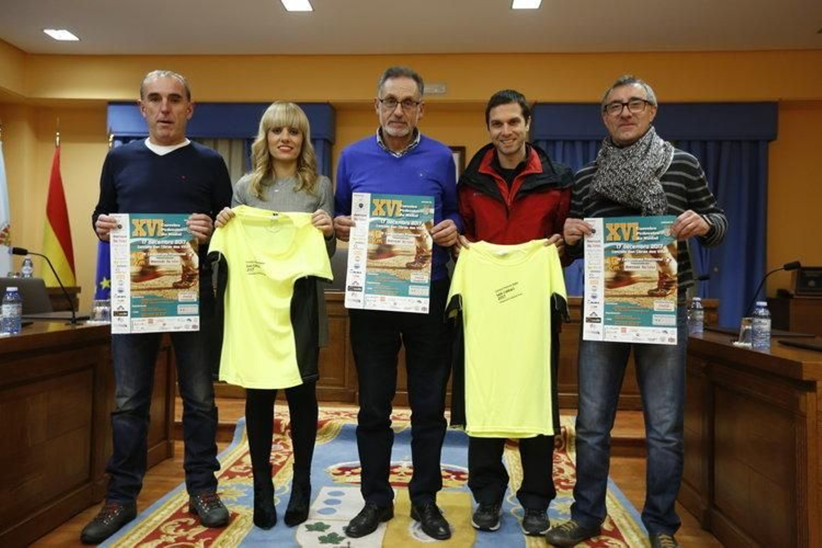 Manuel Iglesias,Marta Nóvoa,Pedro Fernández, Javier Paredes y Manolo Souto, en la presentación.