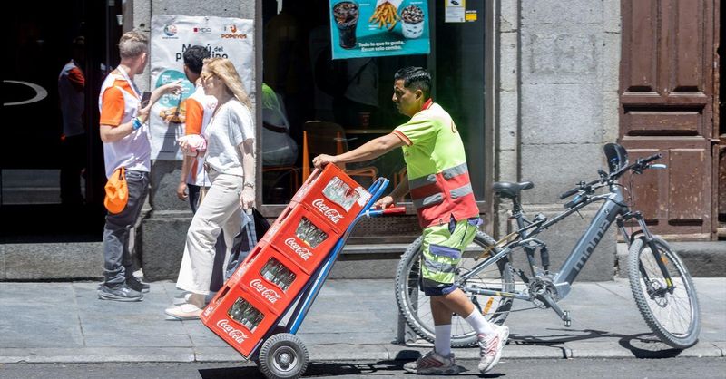 Gráfico | El paro baja de los 2,3 millones por primera vez desde 2008