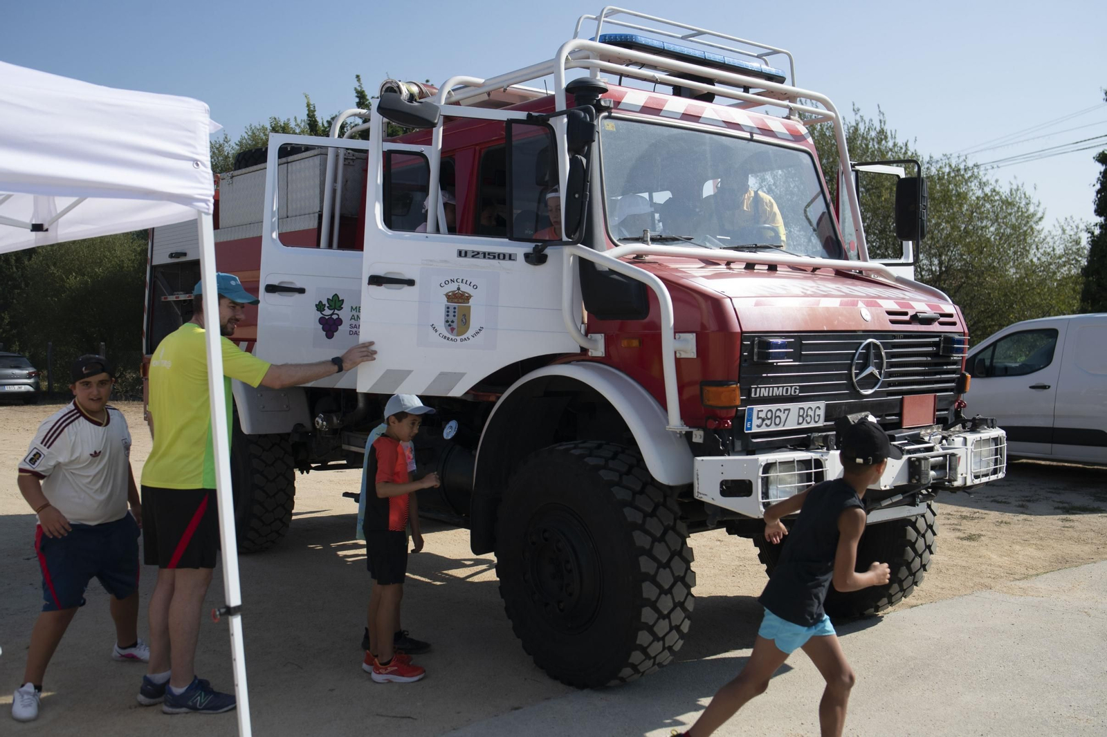 Galería | Los niños toman Ponte Noalla en una gran exhibición de policías, bomberos y Guardia Civil, en fotos