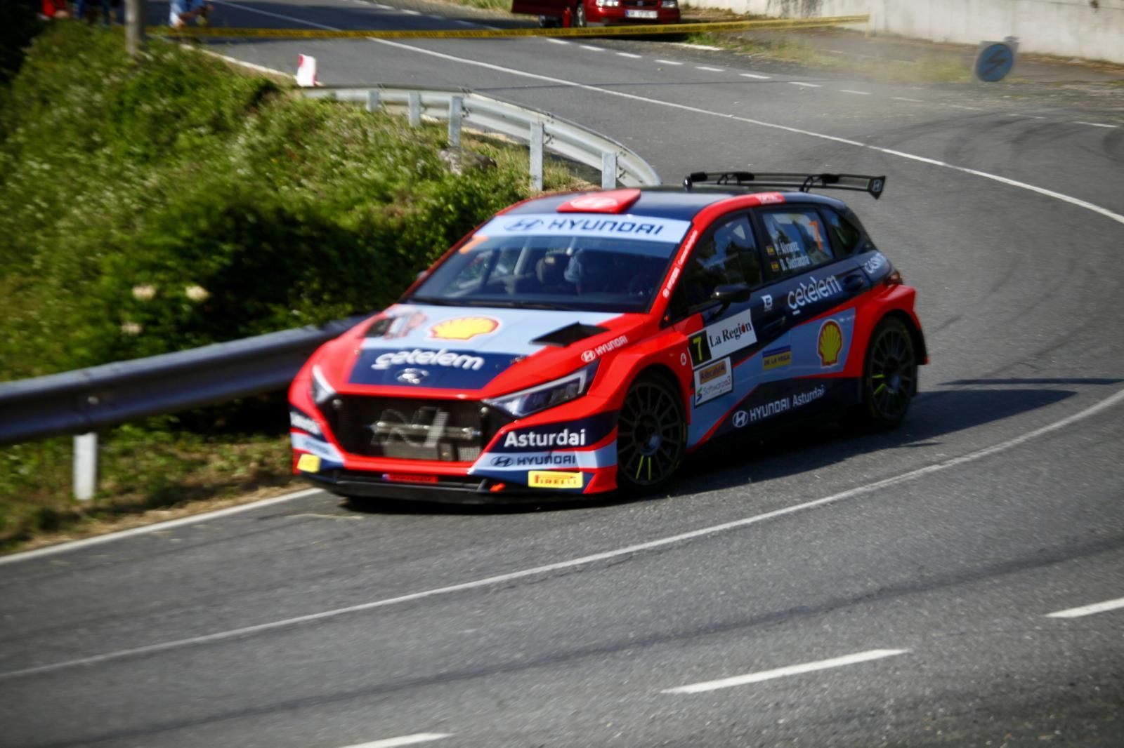 Galería | Estas son las mejores imágenes del TC1 de Taboadela que dio inicio a la competición en el Rally de Ourense 2025