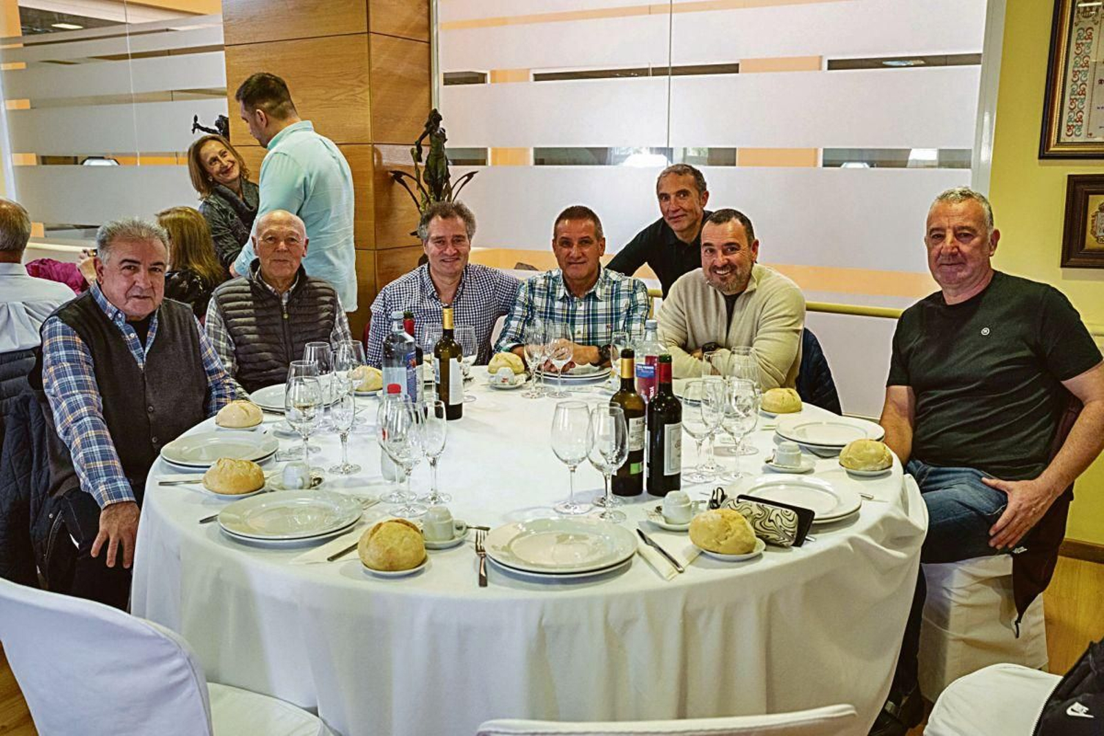 Borrajo, Benjamín, Julio, José Manuel, Germán, Guillermo y Alfonso Ares (homenajeado por ser el único jubilado este año).