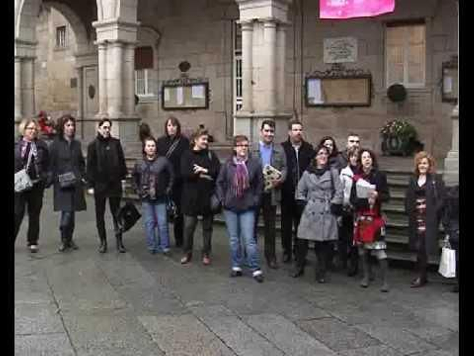 PROTESTA PADRE COLEGIO JOSEFINAS