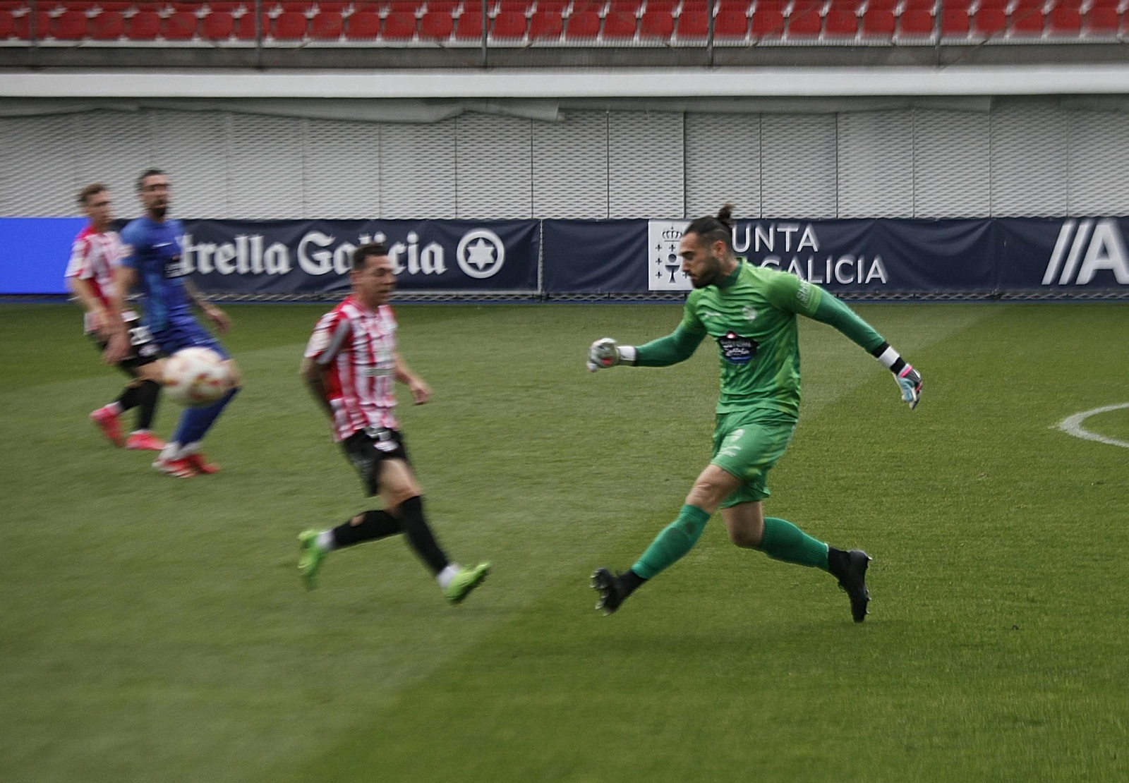 Galería | O Couto rugió ante un victorioso Ourense CF