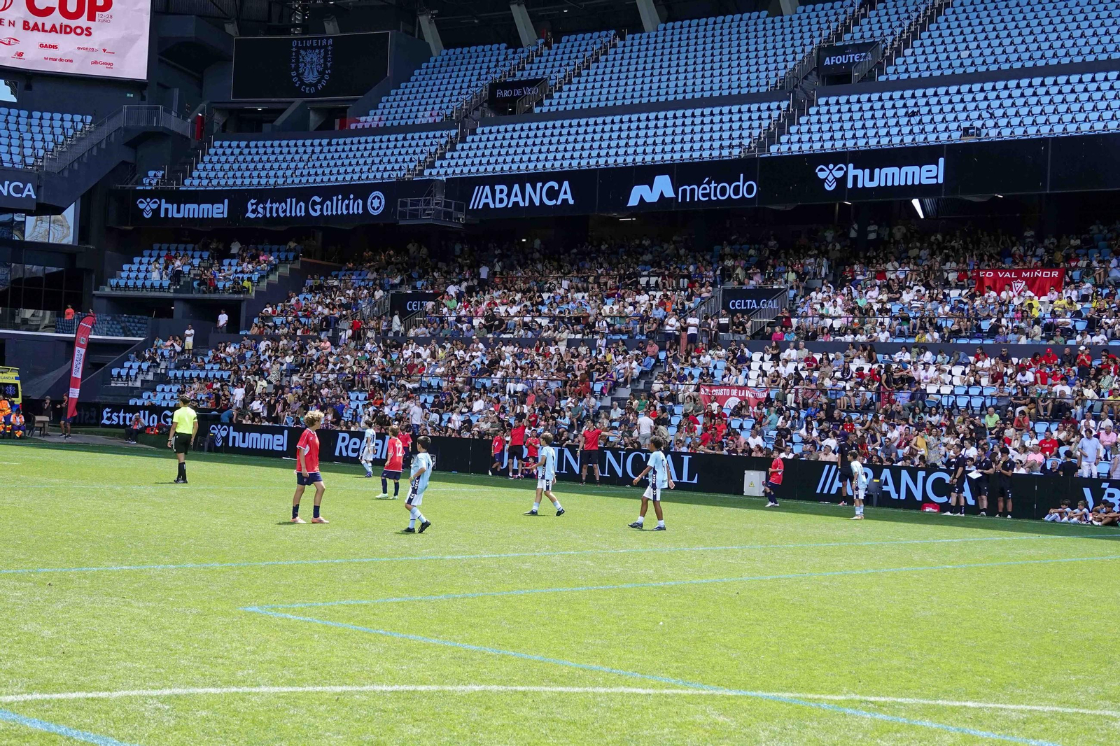 Galería | Balaídos despide la Vigo Cup con el acto de clausura y entrega de medallas