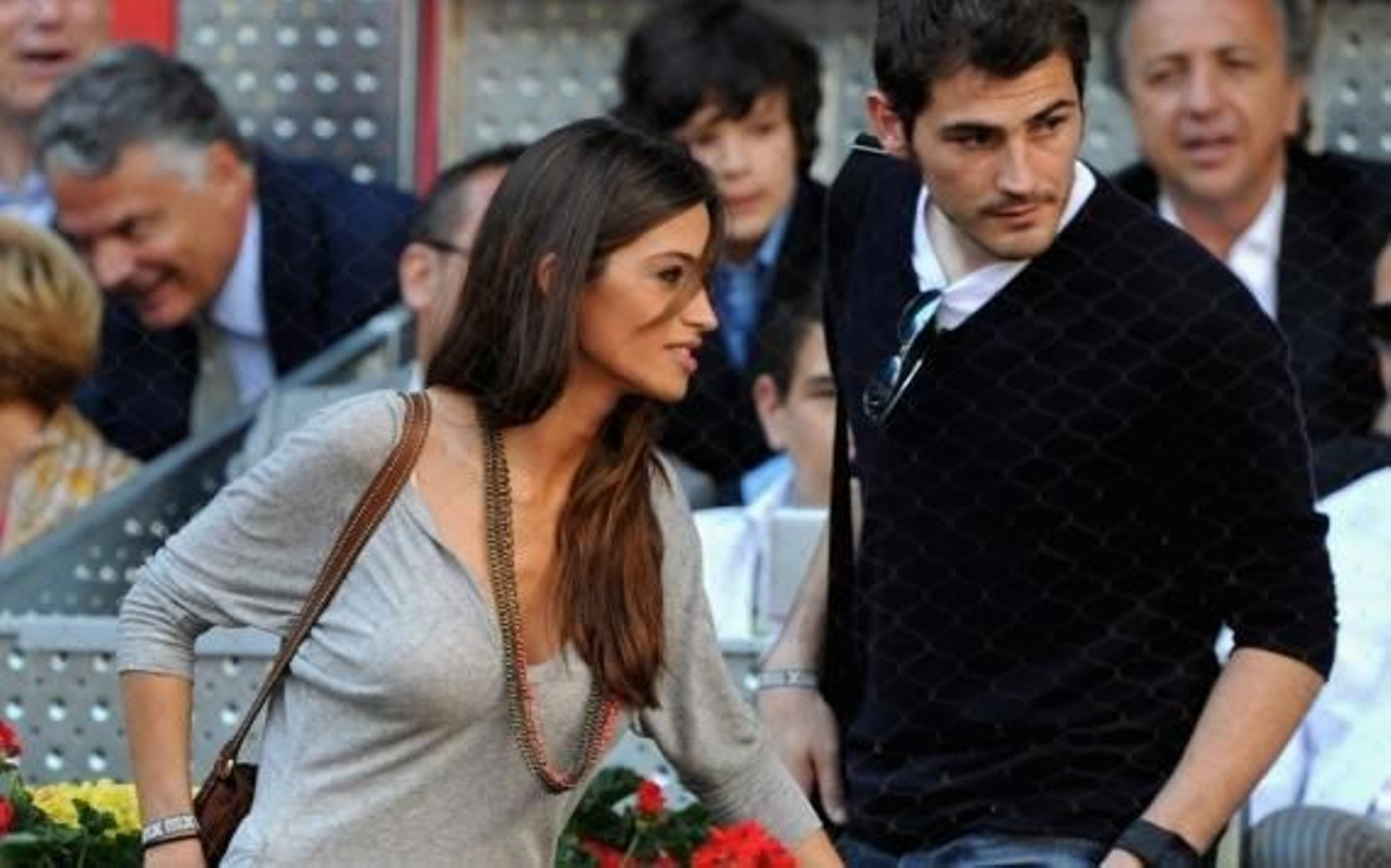 Sara Carbonero e Iker Casillas en un momento de un partido de tenis.