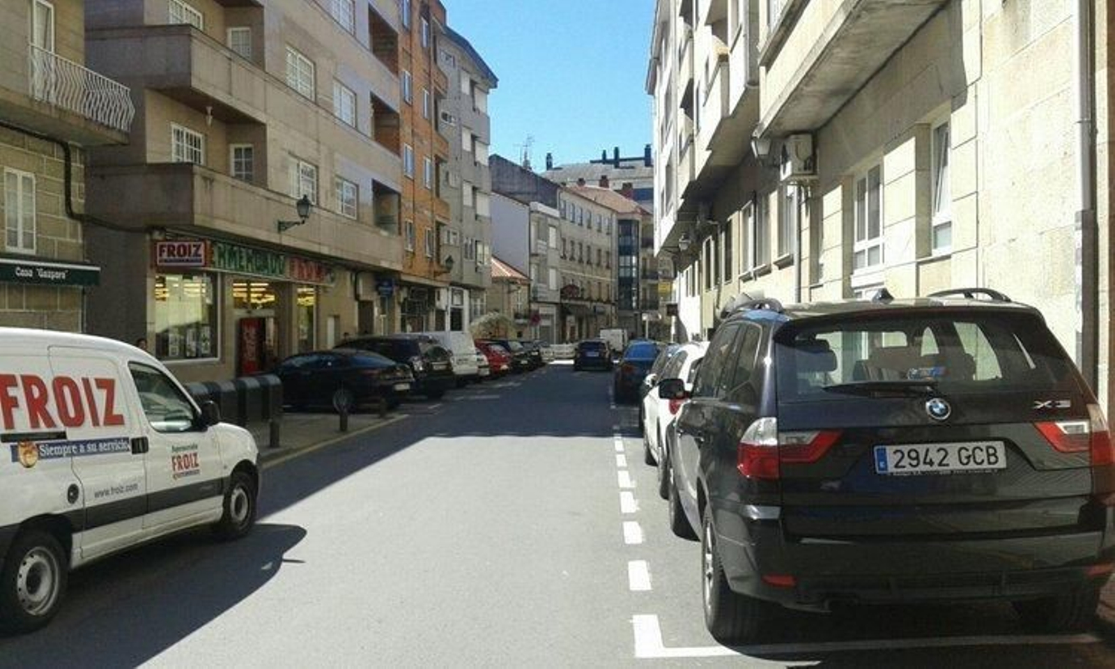 Plazas de aparcamiento en el centro de Carballiño