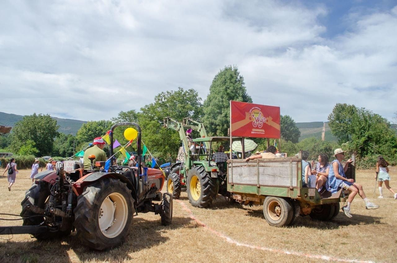 Tractorada en el Festival Ponte Farruca. Lucía Otero