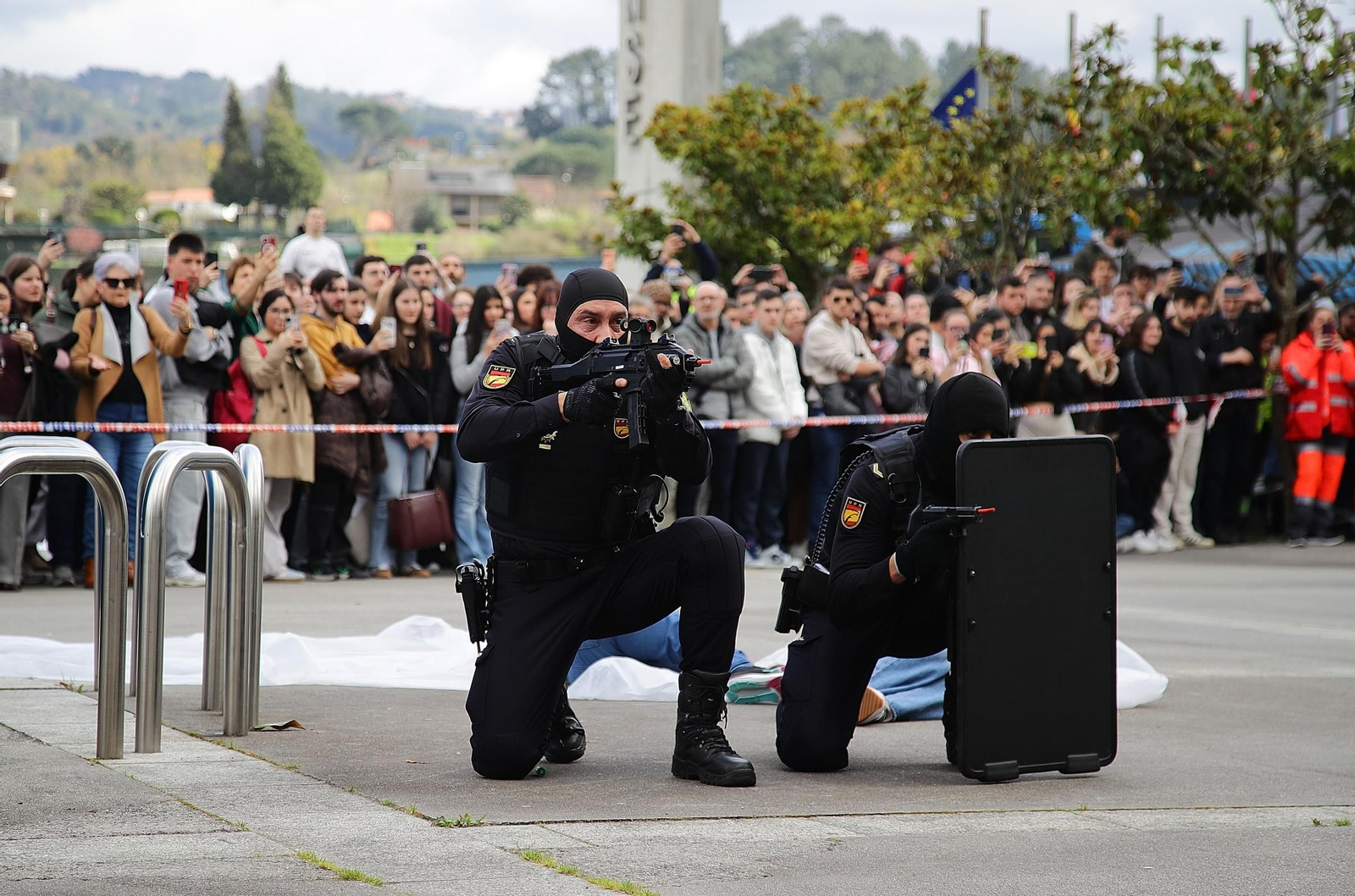 Galería | Previsel transforma Expourense en un parque de prevención y seguridad