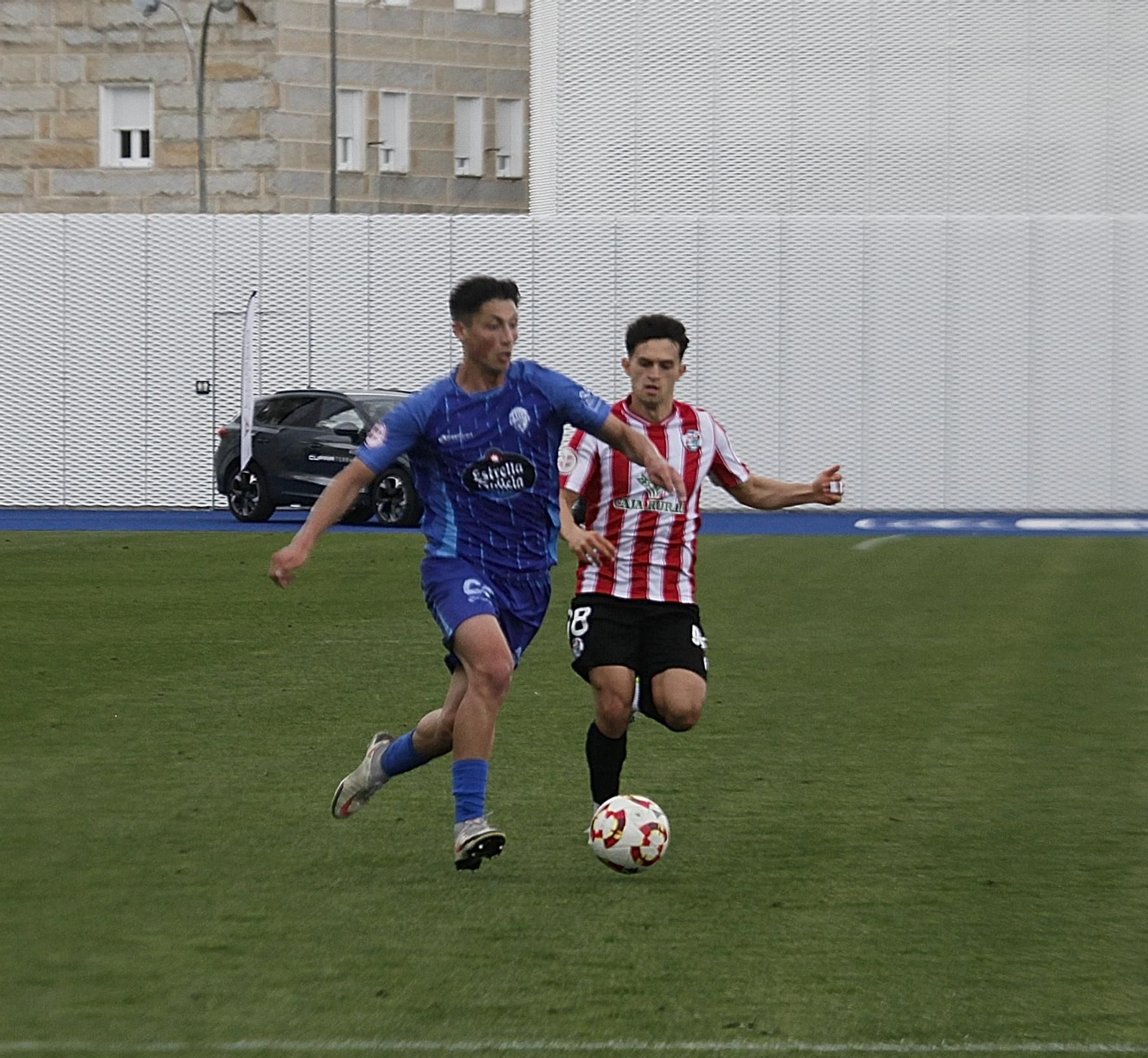 Galería | O Couto rugió ante un victorioso Ourense CF