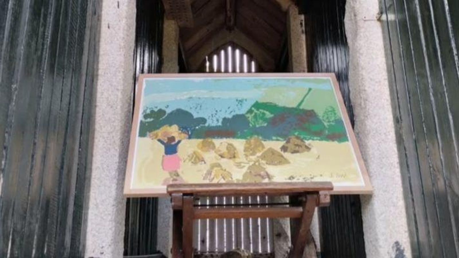 A lámina de María Antonia Dans, no canastro recén restaurado.