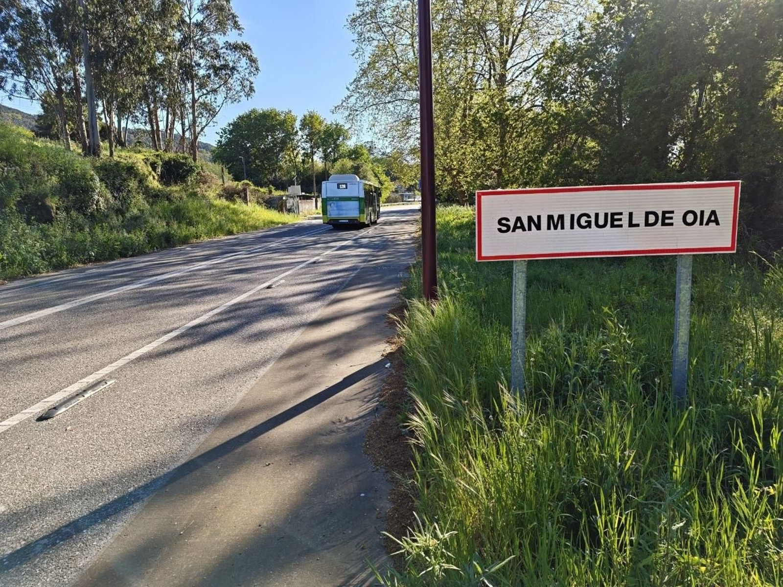Desde ayer, San Miguel de Oia figura como el nombre oficial de la parroquia viguesa.