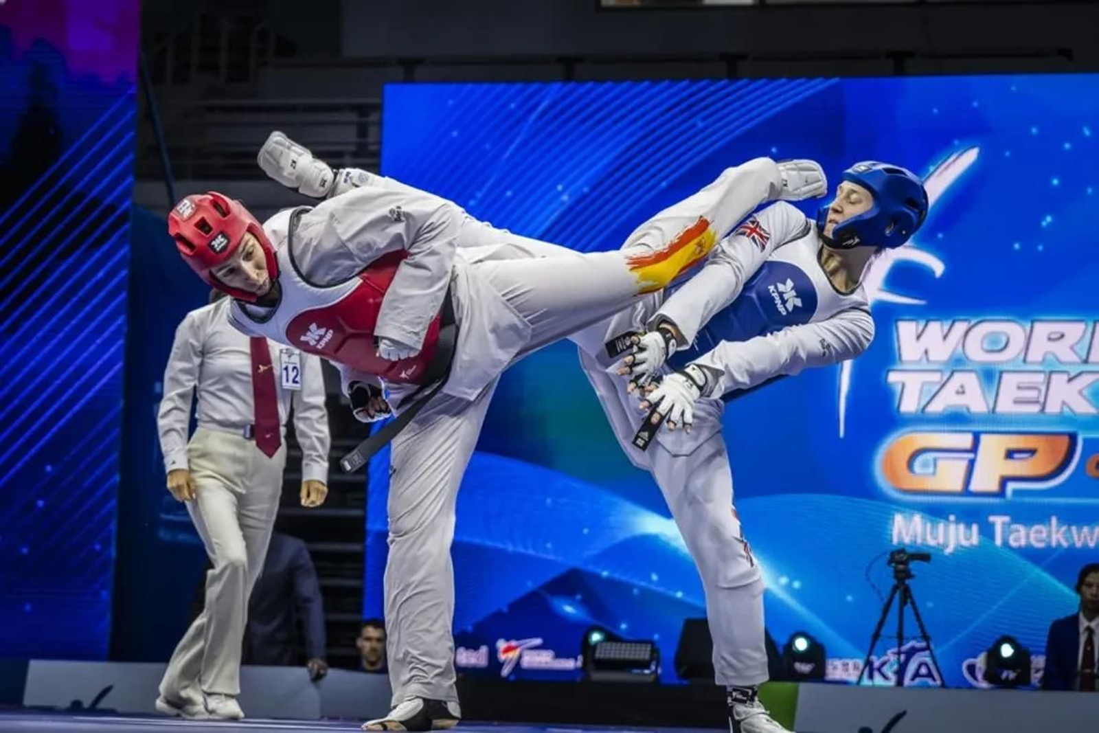 La moañesa Tania Castiñeira compite en el World Taekwondo GP.