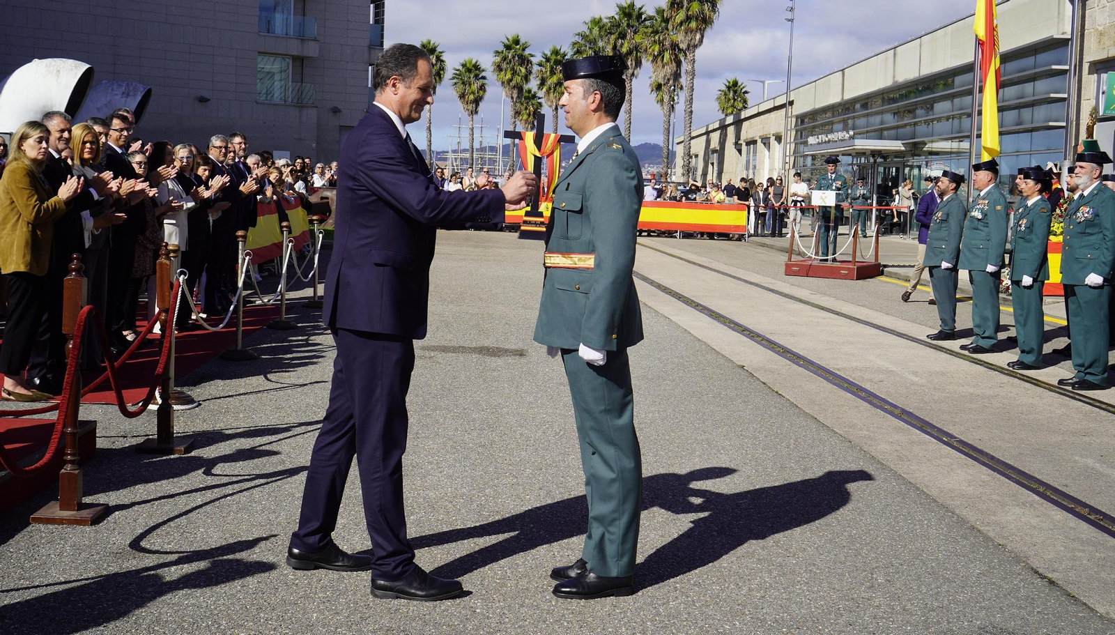 Galería | La Guardia Civil celebra el Día del Pilar en Vigo