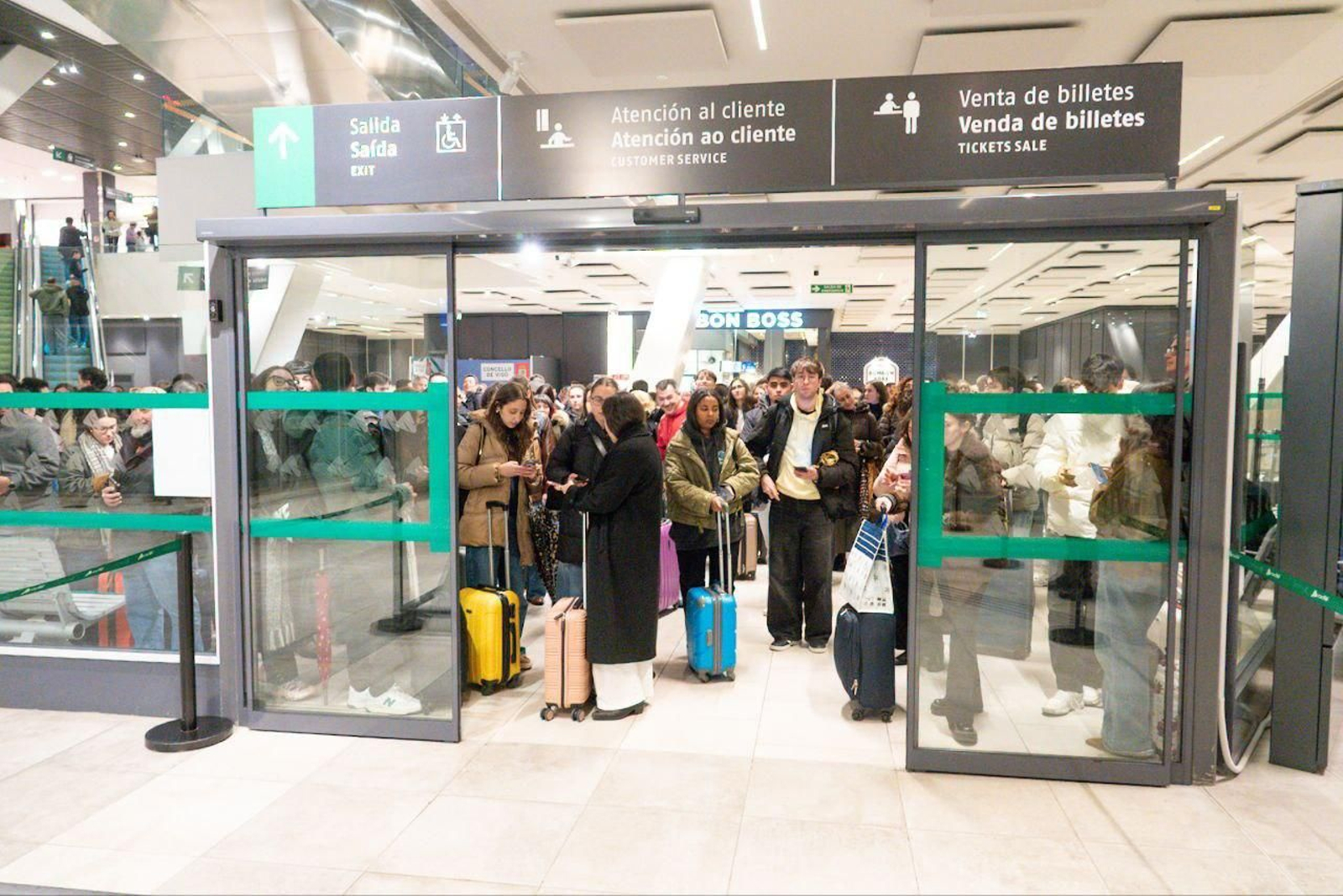 Galería | Los trenes de Vigo recuperan la normalidad