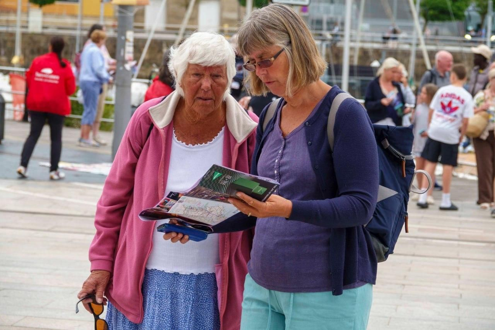 Galería | Vigo recibe una marea de cruceristas británicos