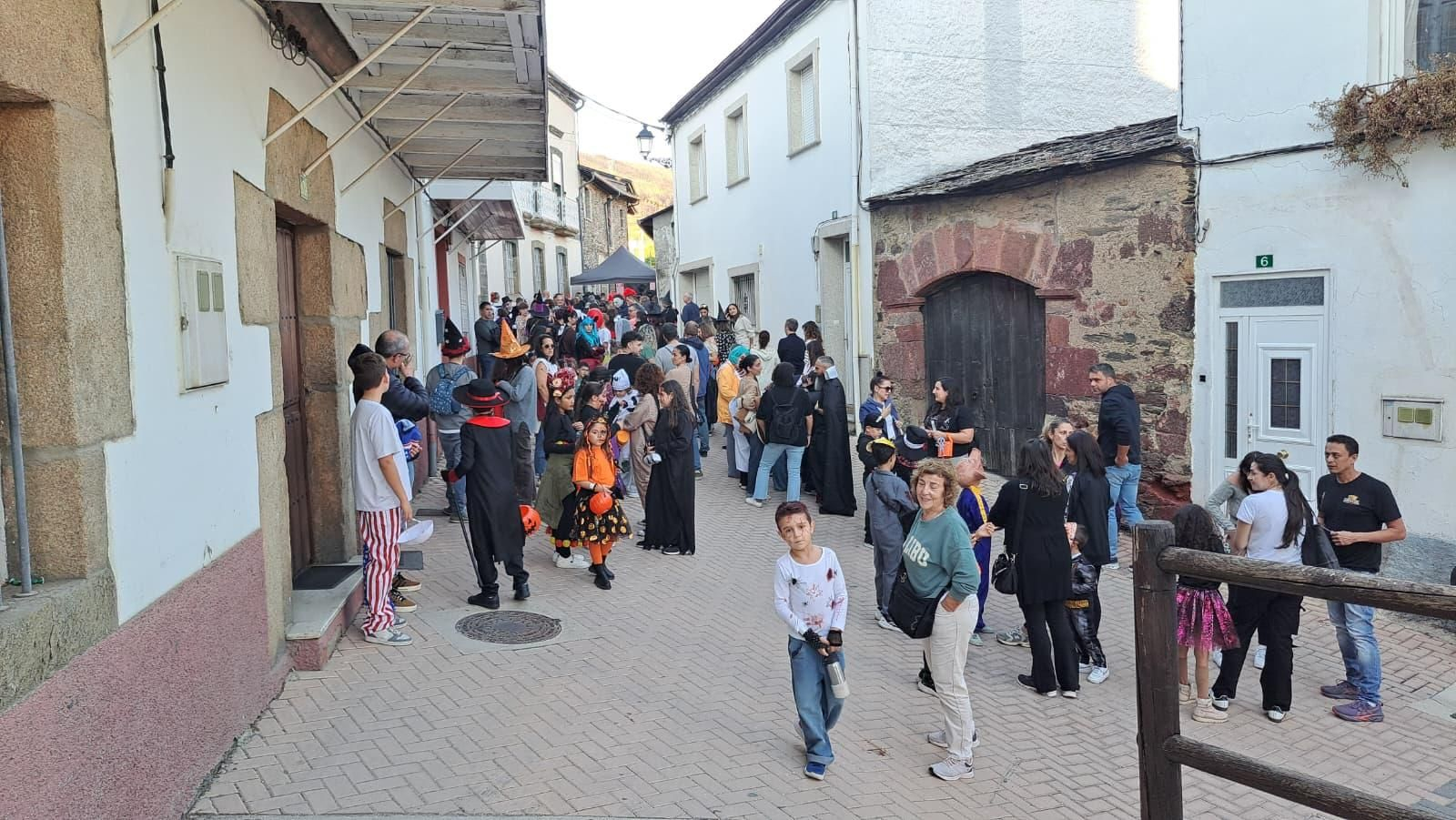 Galería | O Barco disfruta de una noche de Samaín llena de disfraces y sustos