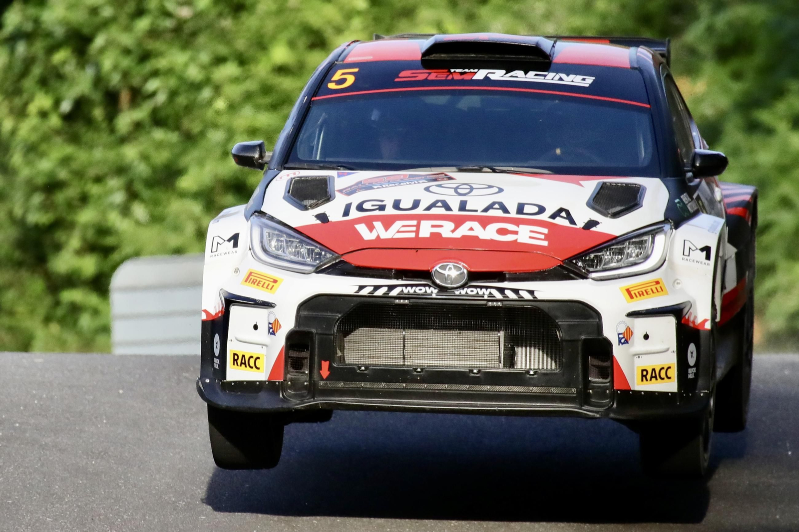Galería | El tramo Ribadavia-Arnoia cierra la primera etapa del Rally de Ourense 2026, en fotos