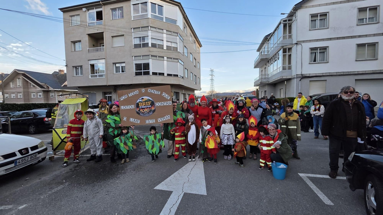 Galería | Trives se vuelca con su Martes de Entroido