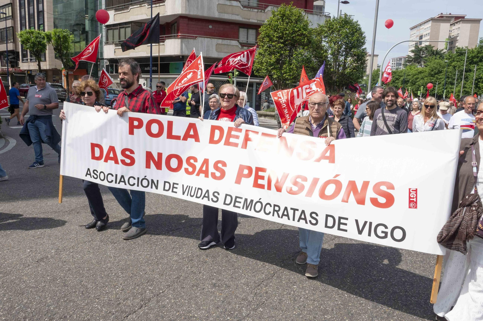 Galería | Jornada de reivindicaciones por el Día del Trabajador en Vigo
