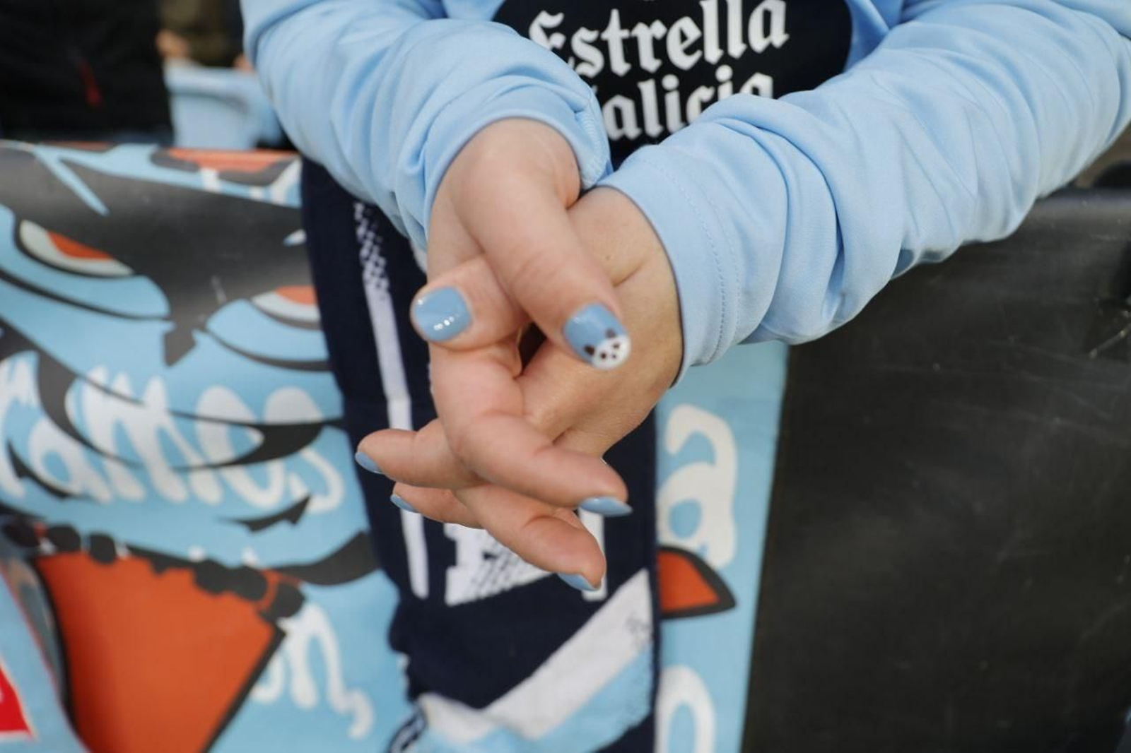 Galería | La afición del Celta saca las uñas contra la homofobia