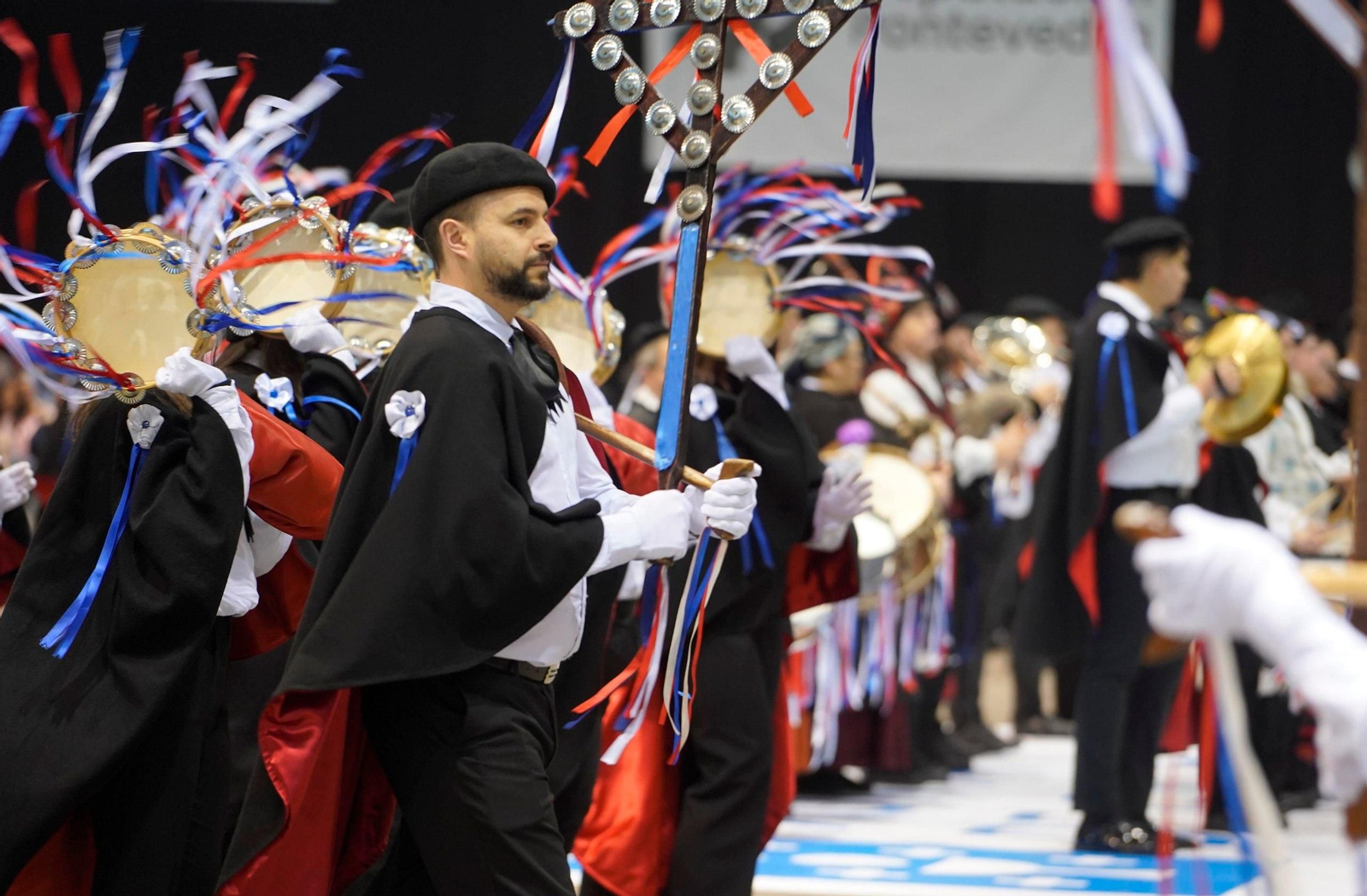 Galería | Récord de público en el concurso de rondallas del Ifevi