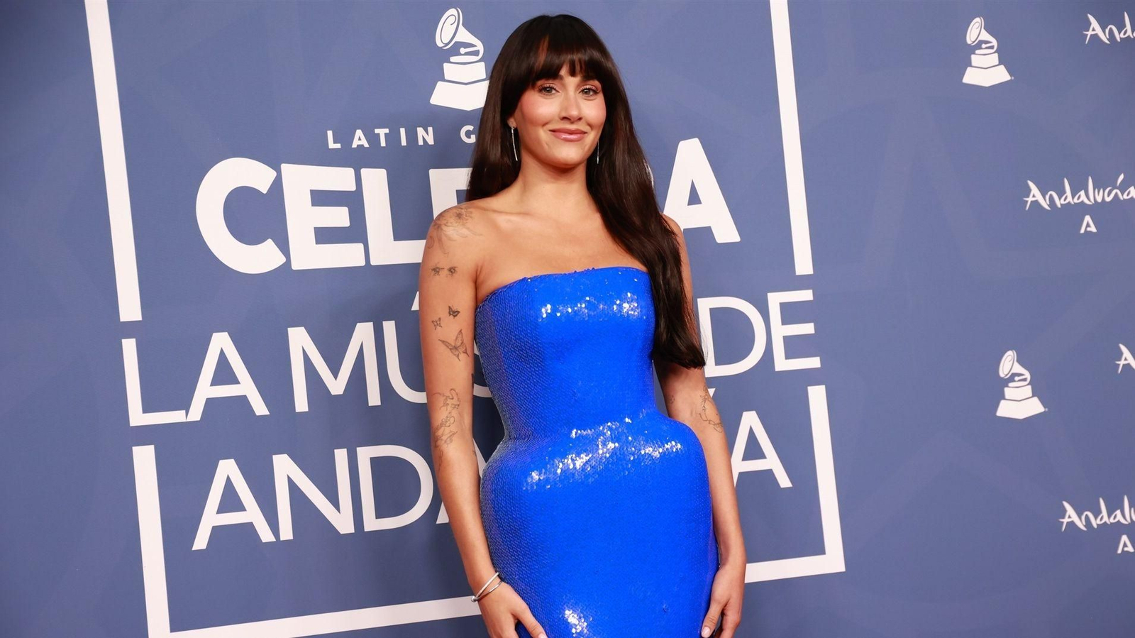 Aitana Ocaña, en el photocall de los Latin Grammy.