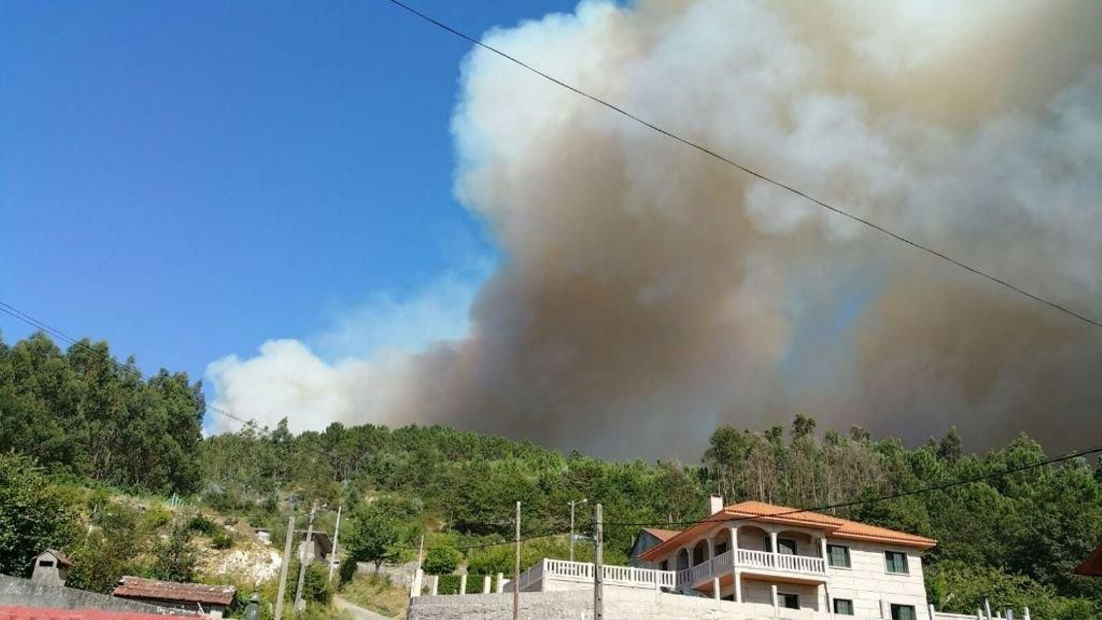 Incendio en Soutomaior Foto JV Landín 01