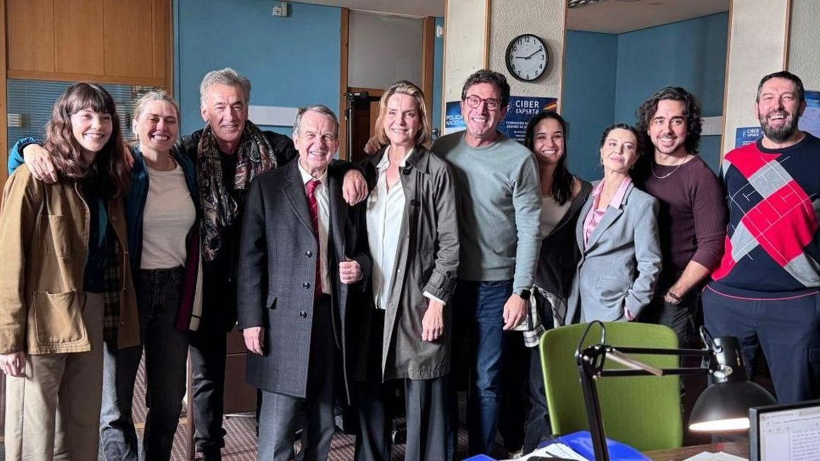 Abel Caballero ayer en el rodaje de la serie “Ágata y Lola”.