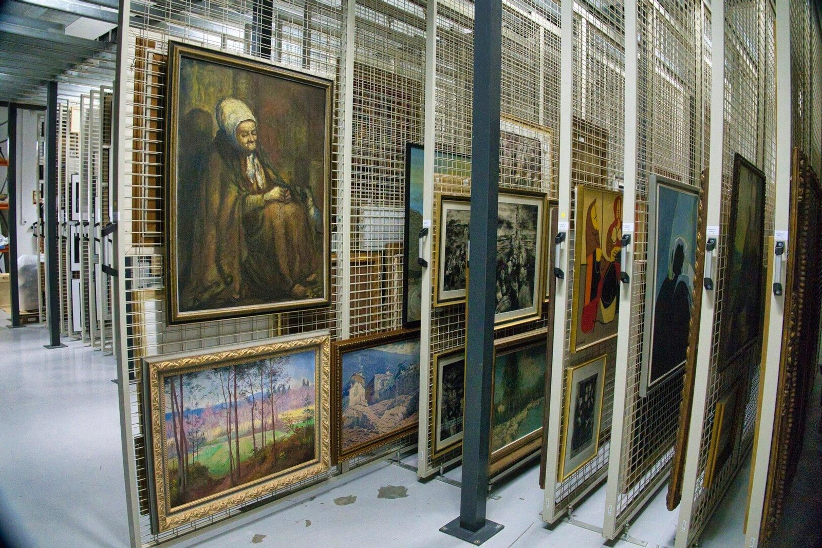 Colección de fondos pictóricos del Marco.