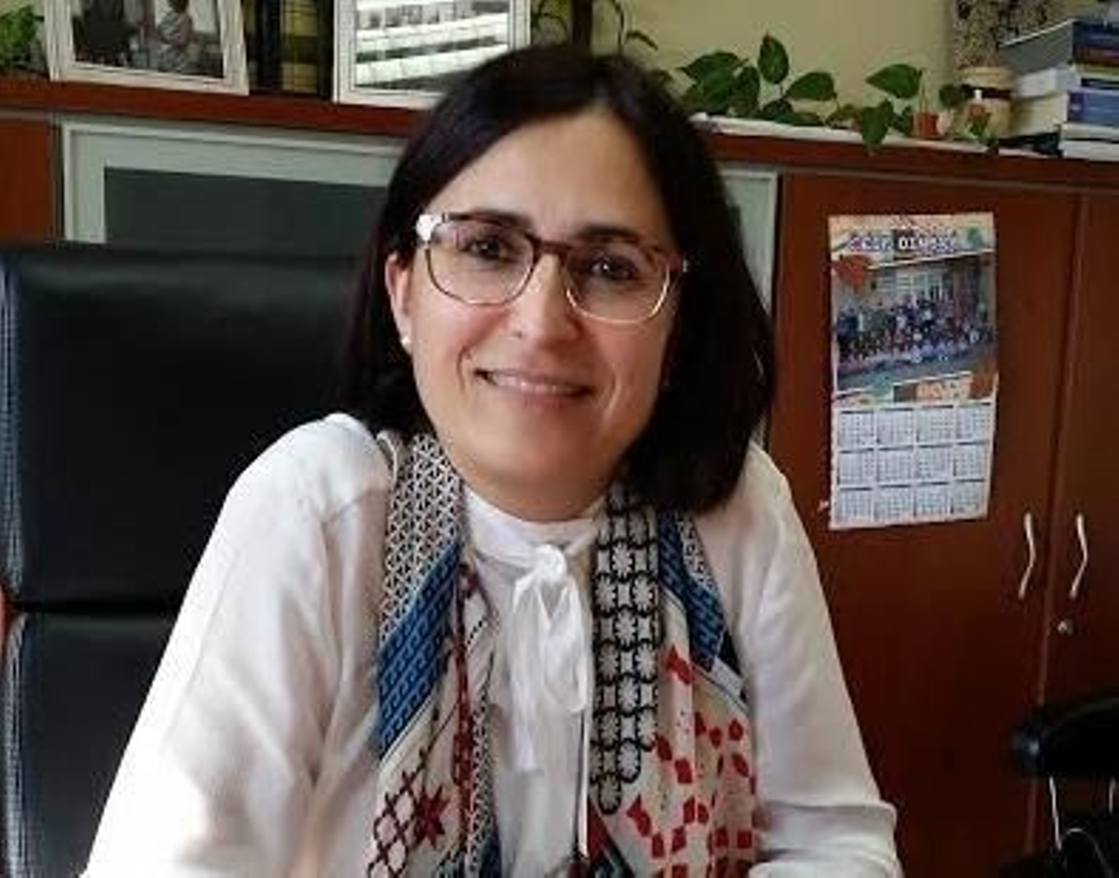 Ana Pardo, no seu despacho do consistorio de Oímbra.
