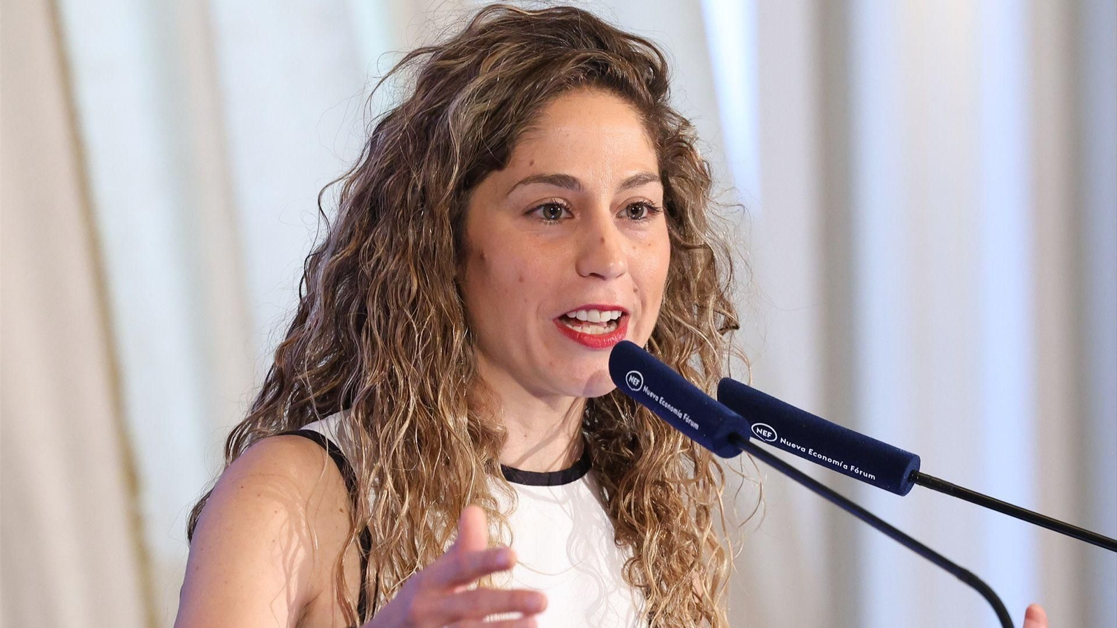Lara Hernández, la hasta ahora coordinadora general de Movimiento Sumar en un acto público, en una imagen de archivo.