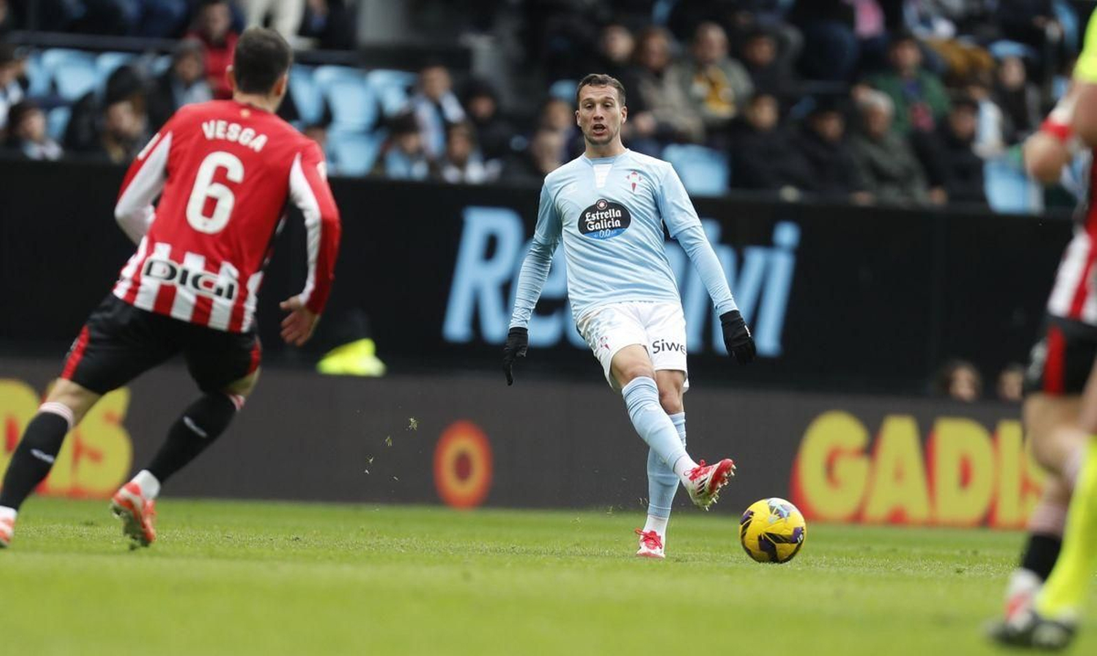 Javier Manquillo disputó ante el Athletic sus últimos minutos con el Celta hasta el momento.