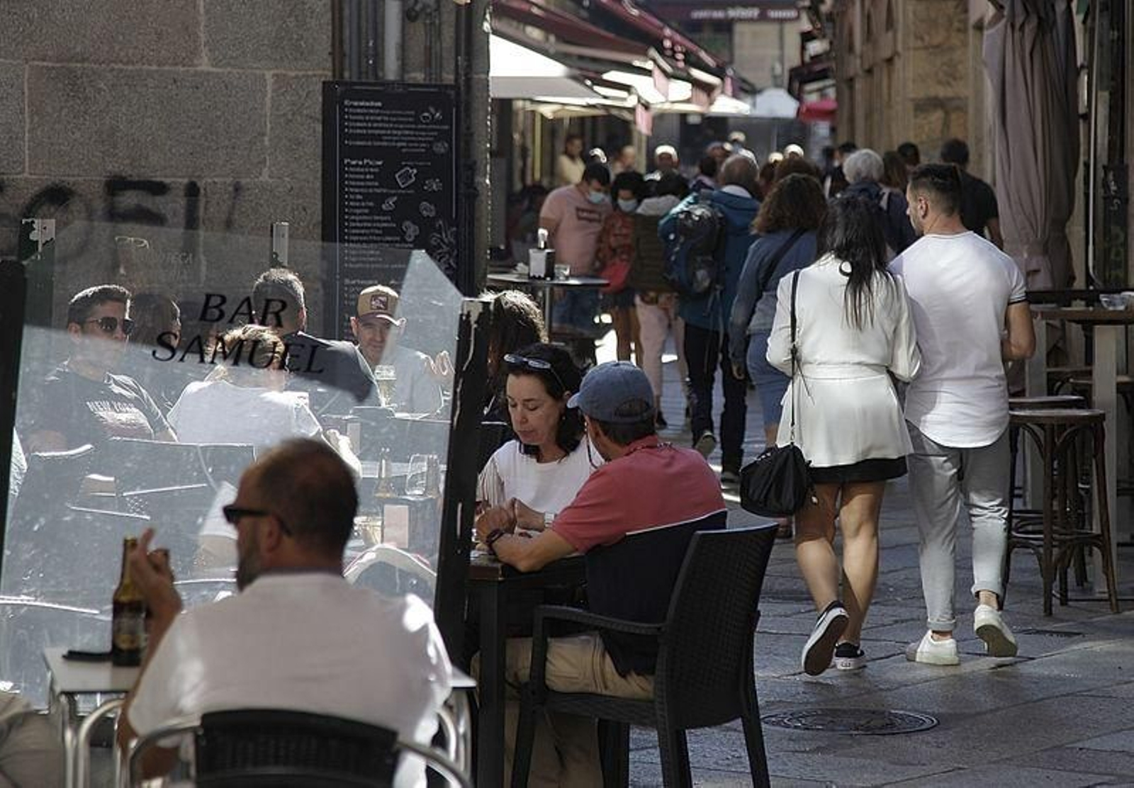Turistas en Ourense este martes festivo