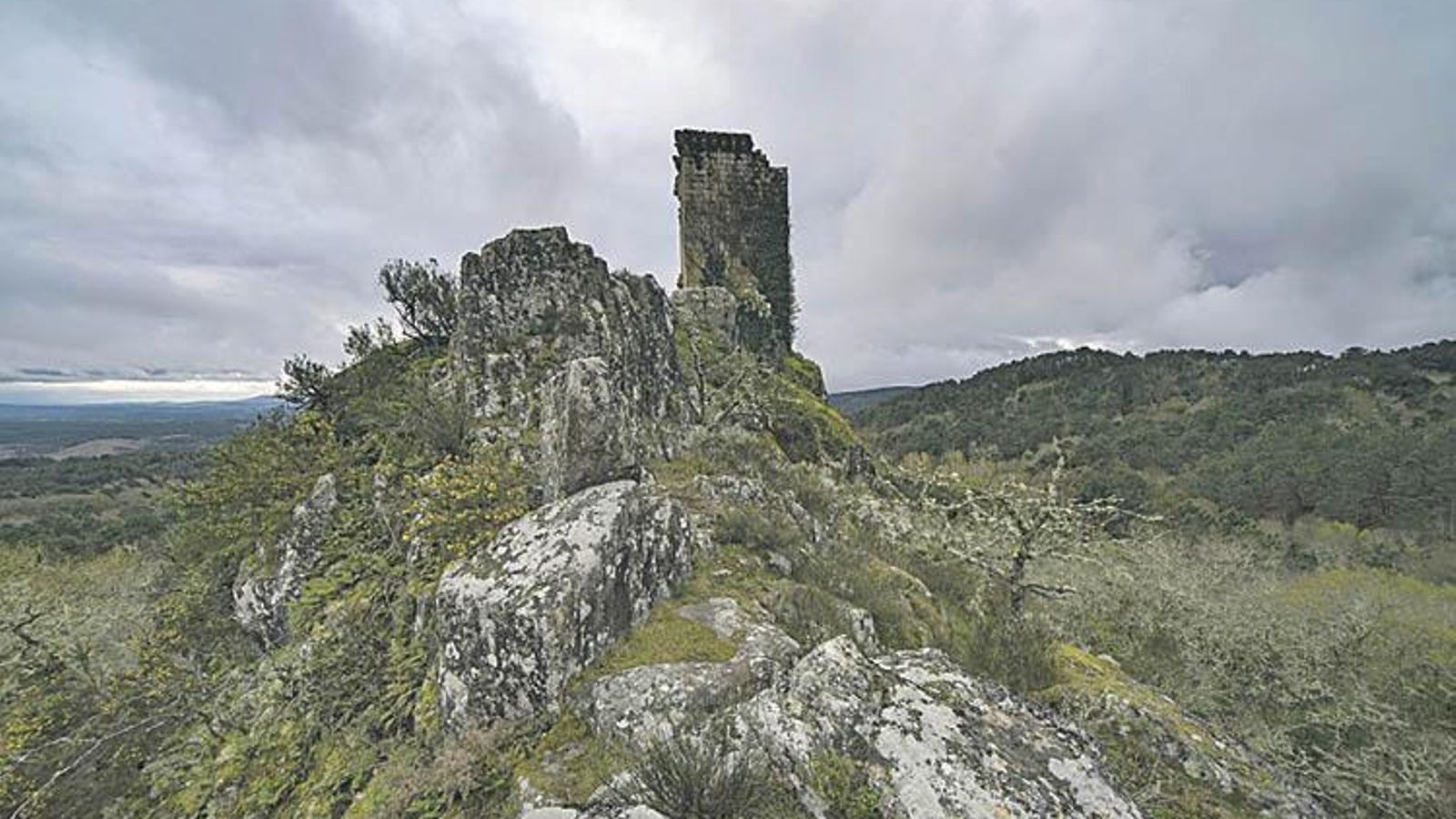 Torre de Sande, en Cartelle.