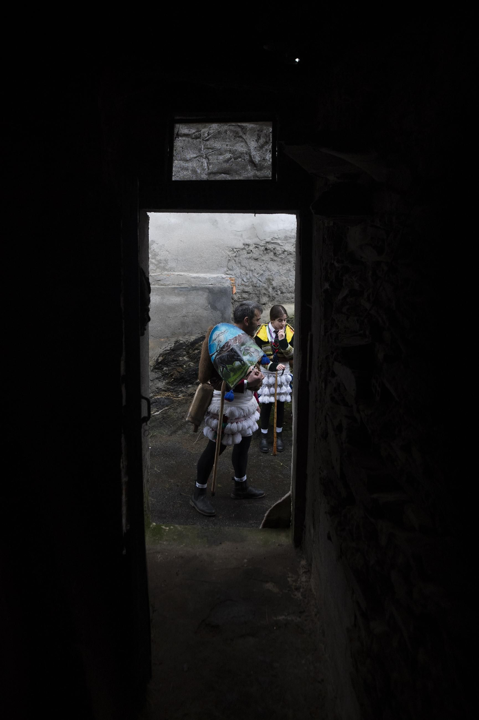 Galería | Los Felos llevan sus trastadas y travesuras a la sierra de Maceda