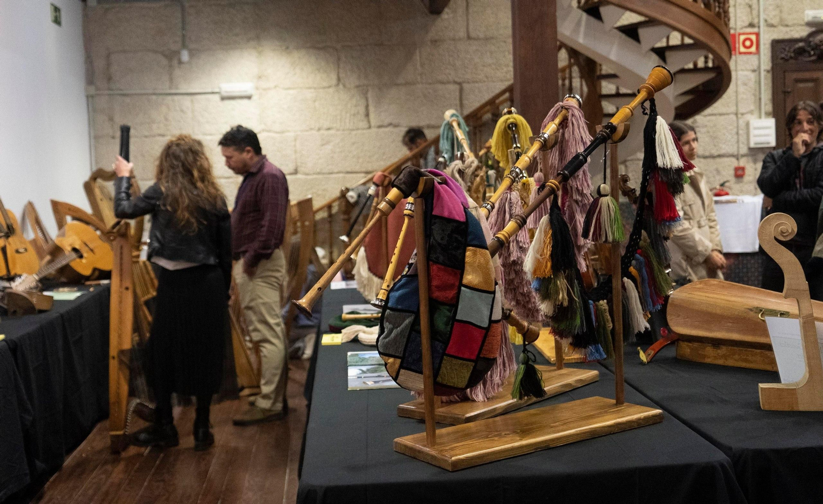 El oficio de luthier se moderniza y vuelve a echar raíces