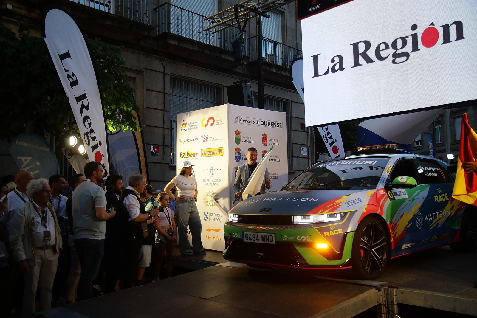 Galería | Arrancan los motores con la ceremonia de inauguración del Rally de Ourense, en fotos