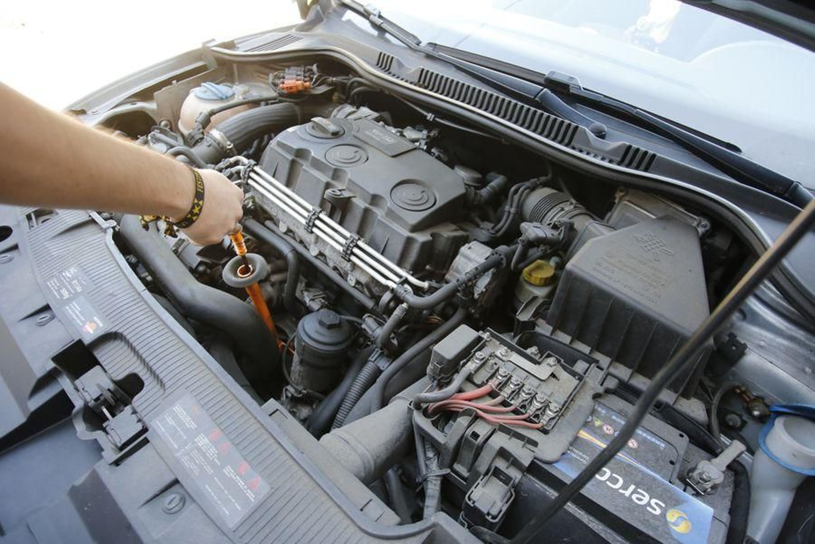 Los talleres acusan averías muy graves con coches que pasan por manos clandestinas.