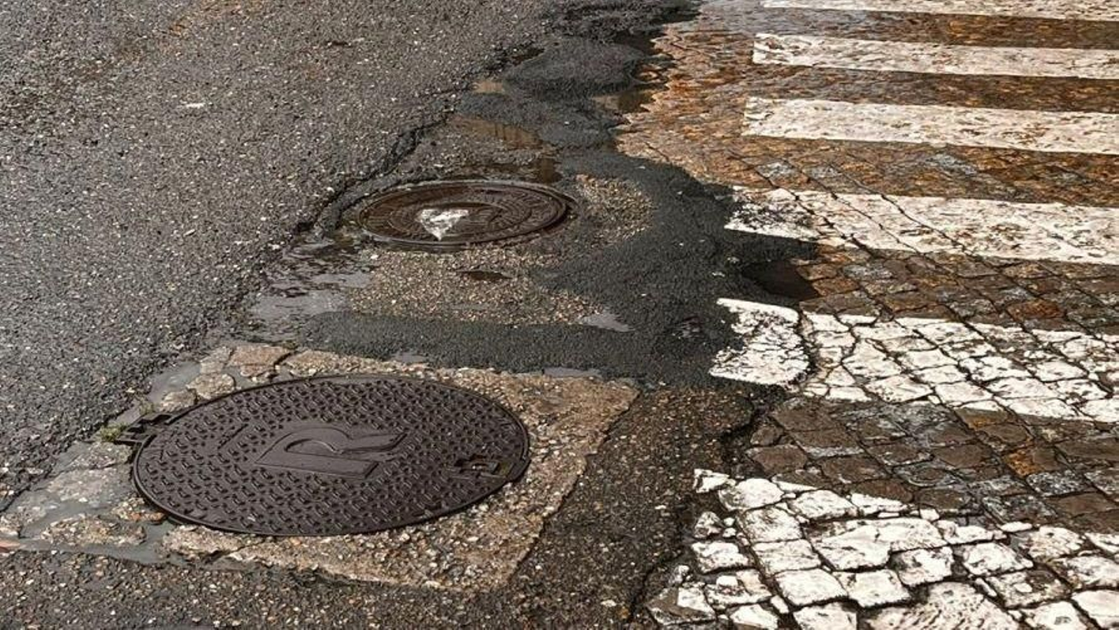 Calle en mal estado.