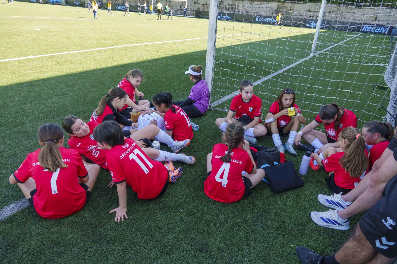 Galería | El fútbol femenino se cita en A Madroa para la II Copa Máis Enerxía