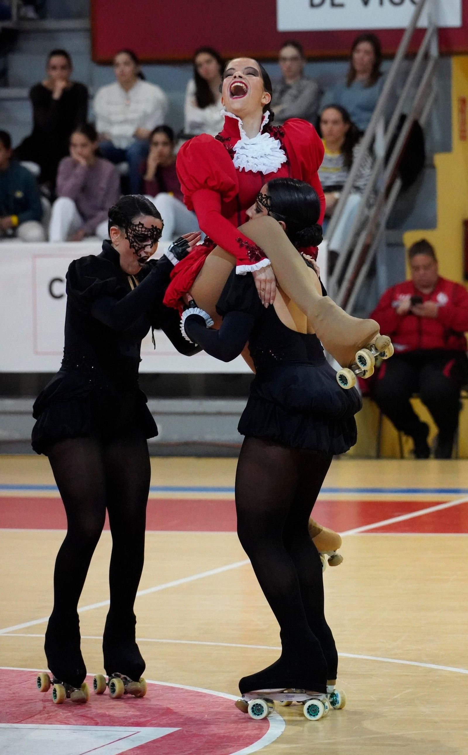 Galería | Vigo acoge el Campeonato Gallego de Patinaje Show