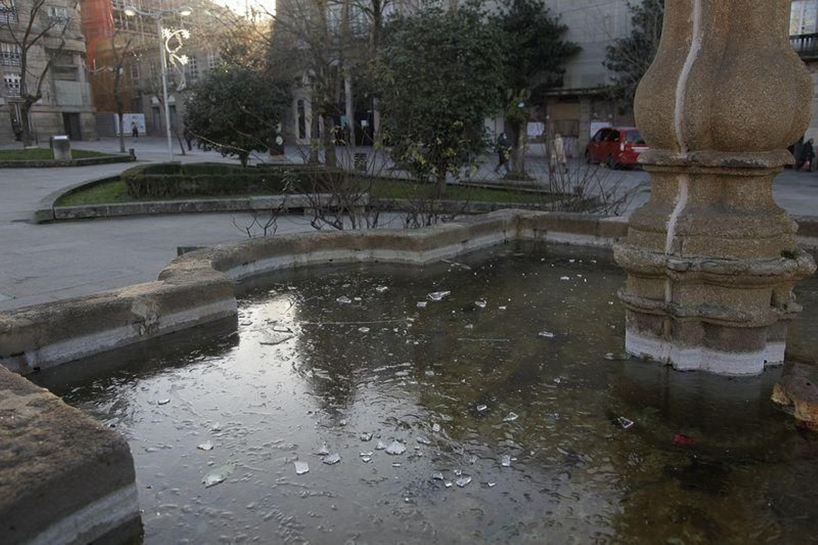 Jornada de frío en Ourense // FOTO: MIGUEL ÁNGEL
