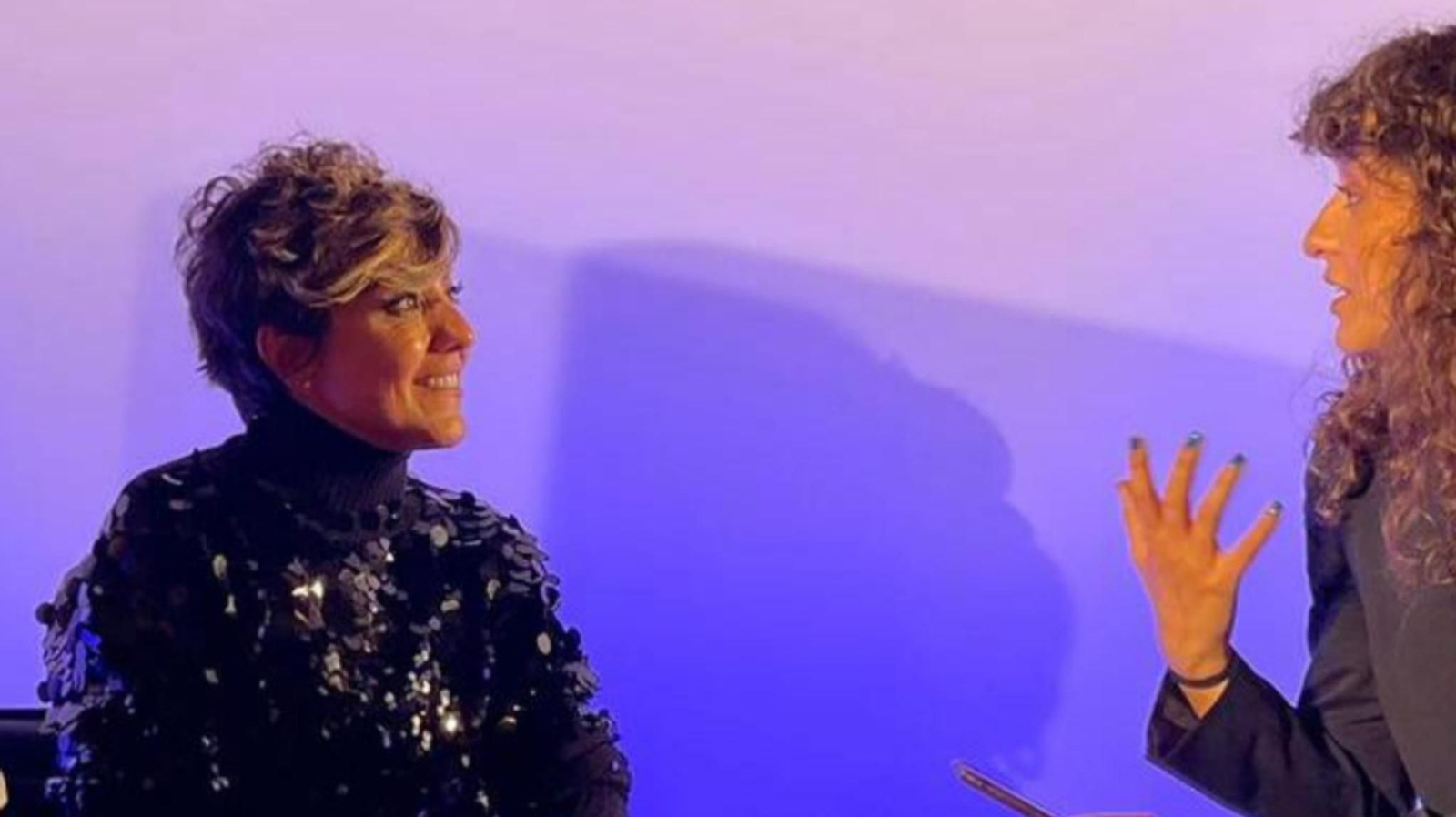 Sonsoles Ónega, entrevistada por Patricia Casteleiro, de La Región.