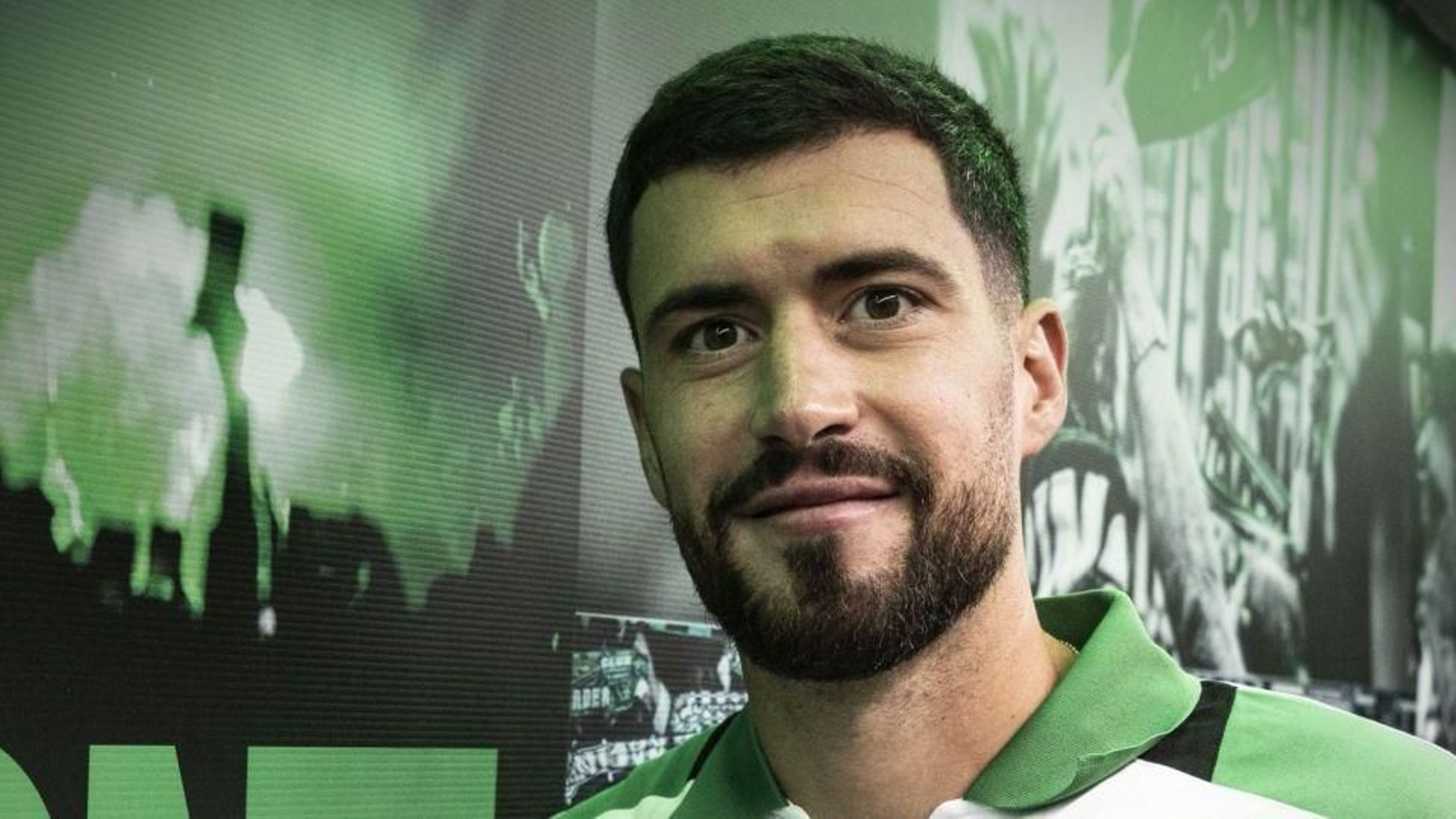 El exceleste Aarón Martín, nuevo fichaje del Racing.