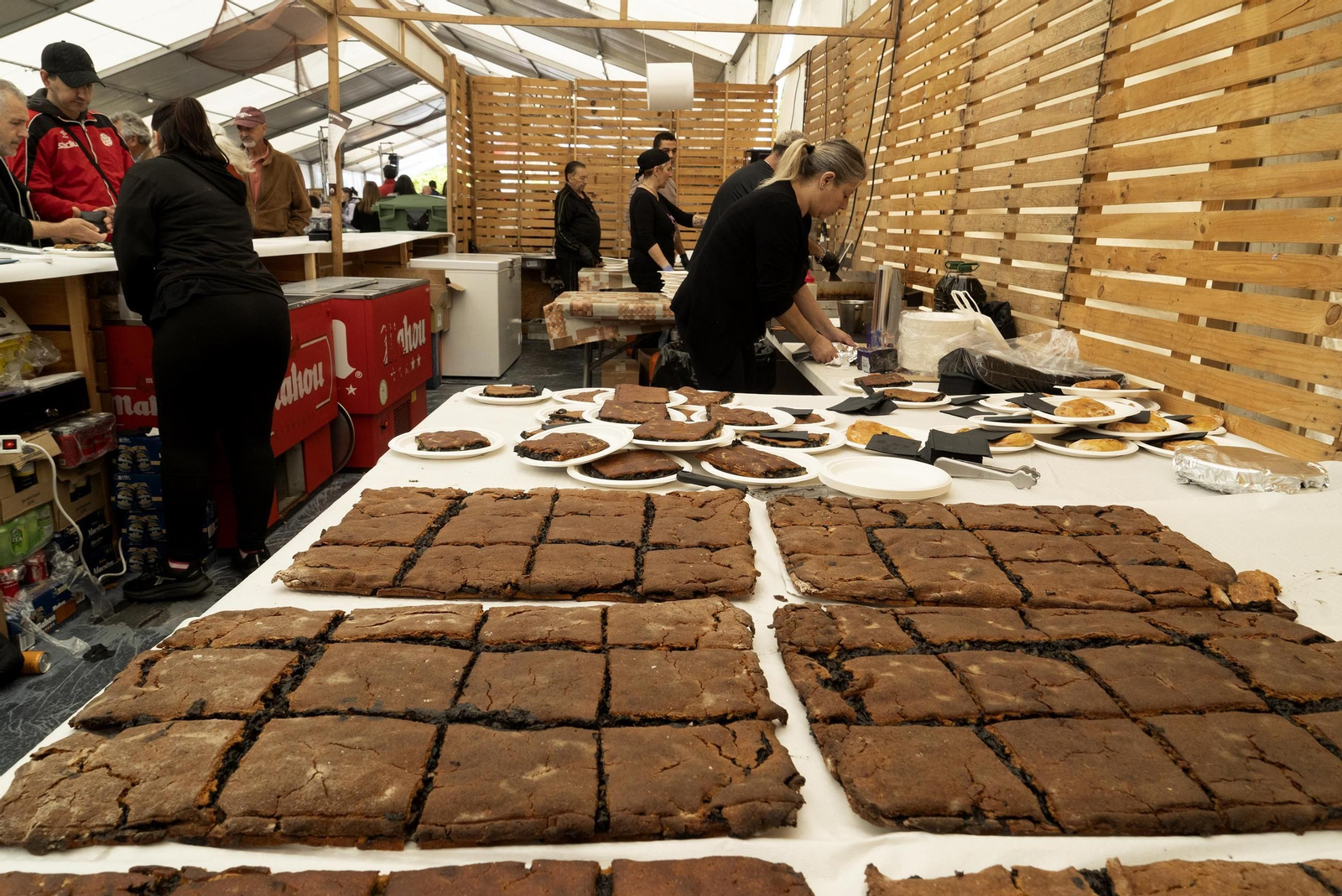 Galería | Un domingo en Redondela entre choco y Revilla