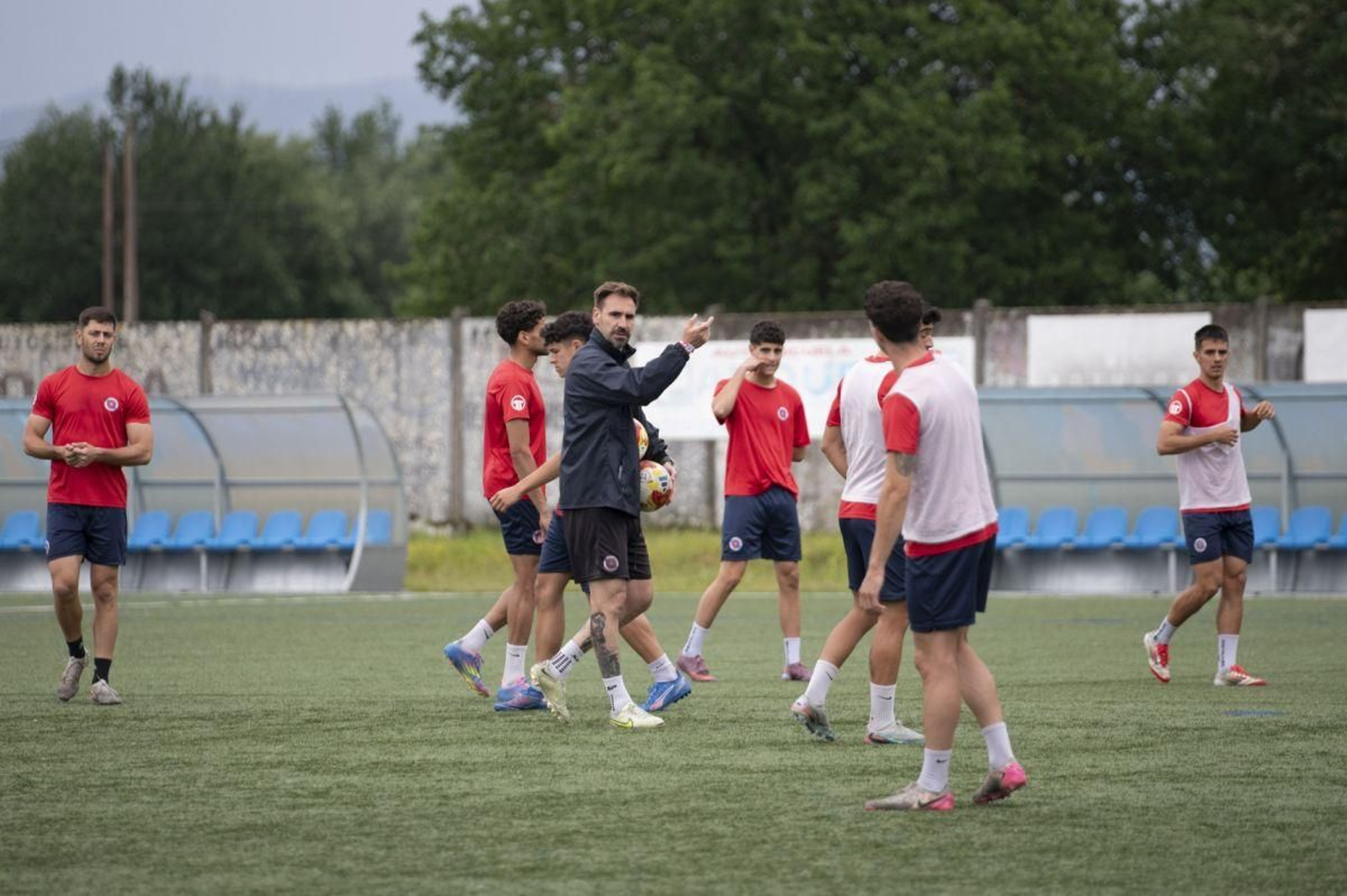 El técnico de la UD Ourense, Borja Fernández, en Coles.