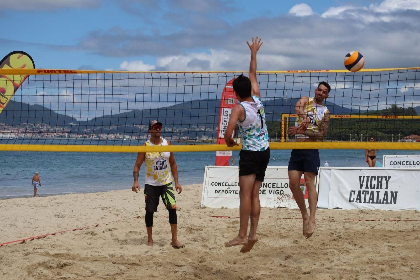 Fue una jornada calurosa pero no lo suficiente como para imposibilitar el mejor esfuerzo de los jugadores.