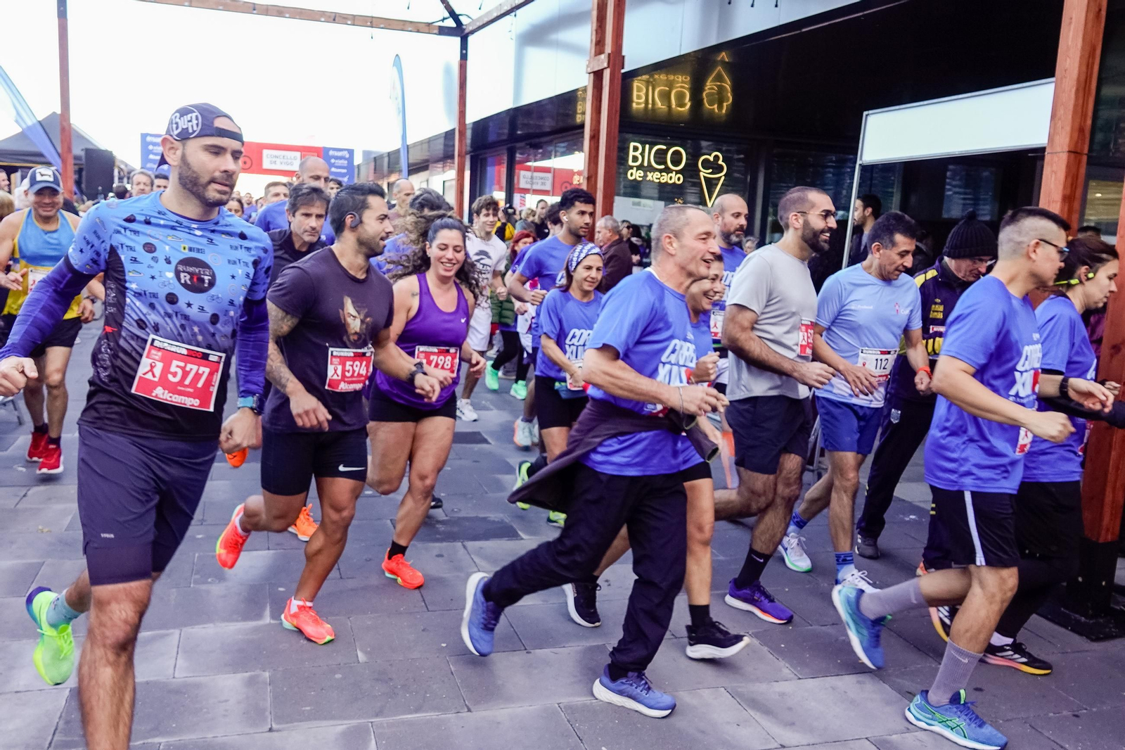 Galería | La carrera popular Érguete e Corre de Vigo bate récord de participación