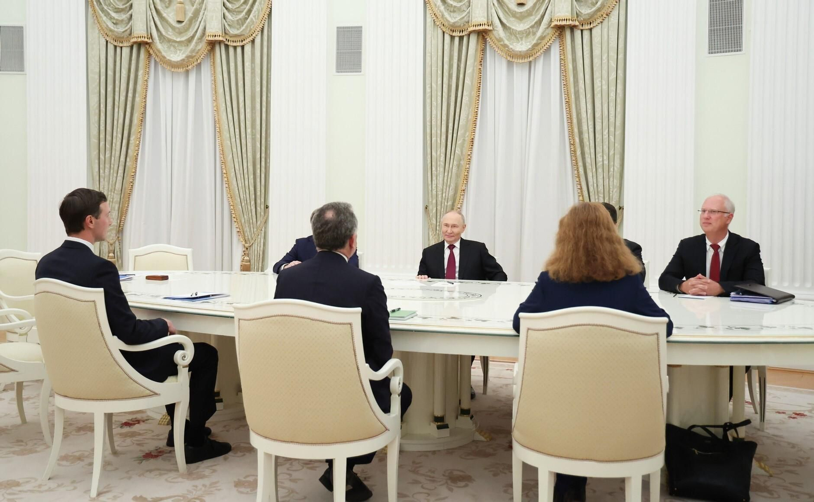 Reunión en Moscú entre Putin y la delegación estadounidense